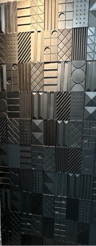DS-3DECF 2 Антрацитни 3D микроциментови плочи с геометричен релефен дизайн за стенна облицовка